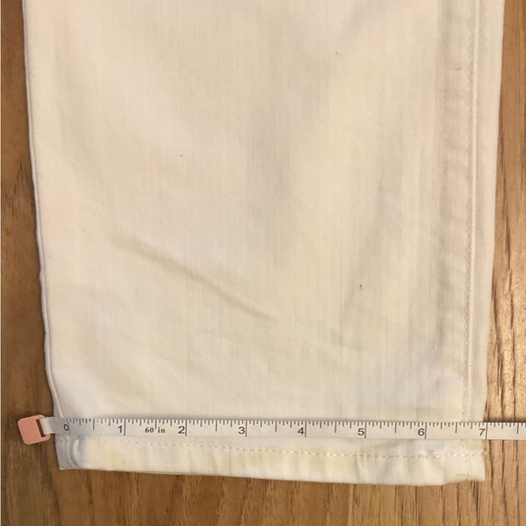 Chico’s Fabulously Slimming White Jean - Picture 4 of 8